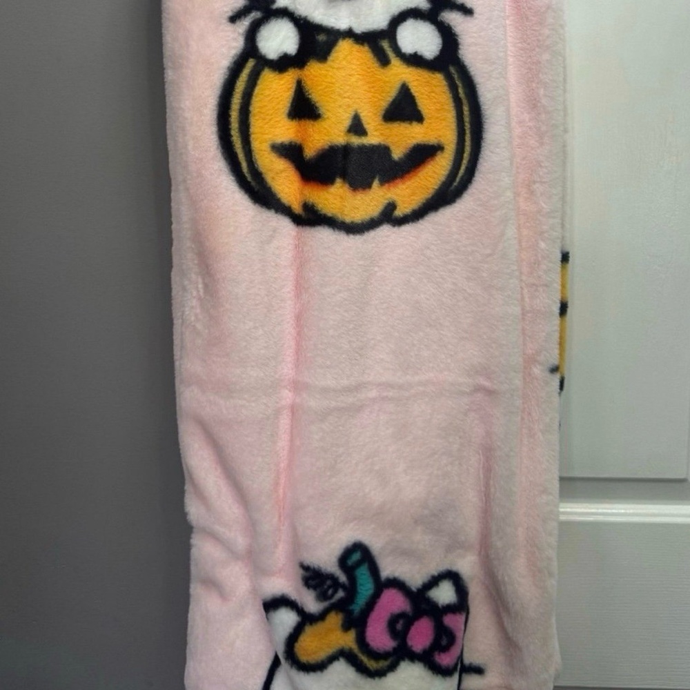 Hello Kitty Faux Furr Halloween Pink Pumpkin Blanket